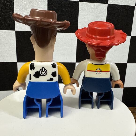 LEGO DUPLO DISNEY TOY STORY WOODY & JESSIE GIRL 2.5" LOT of 2 FIGURES - Picture 4 of 4